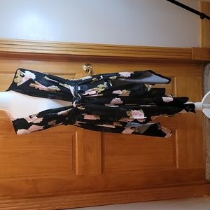 LuLaRoe Savannah Cape Poncho